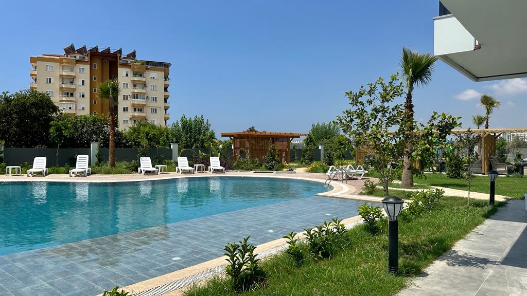 Image of 2+1 apartment with sea and mountain views in Avsallar